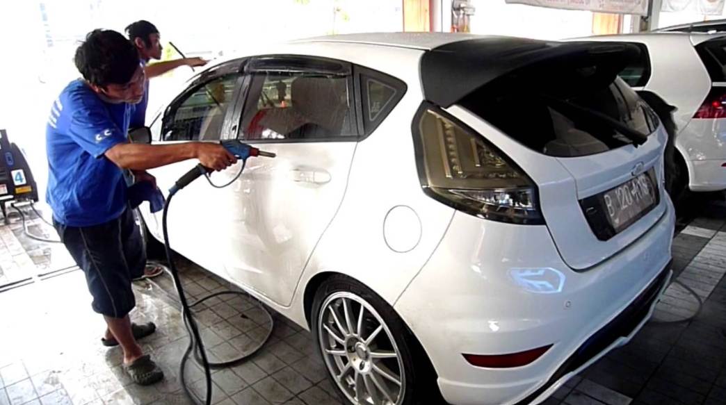 News picture Begini Cara Mudah Membersihkan Mobil Warna Putih Agar Tidak Kusam